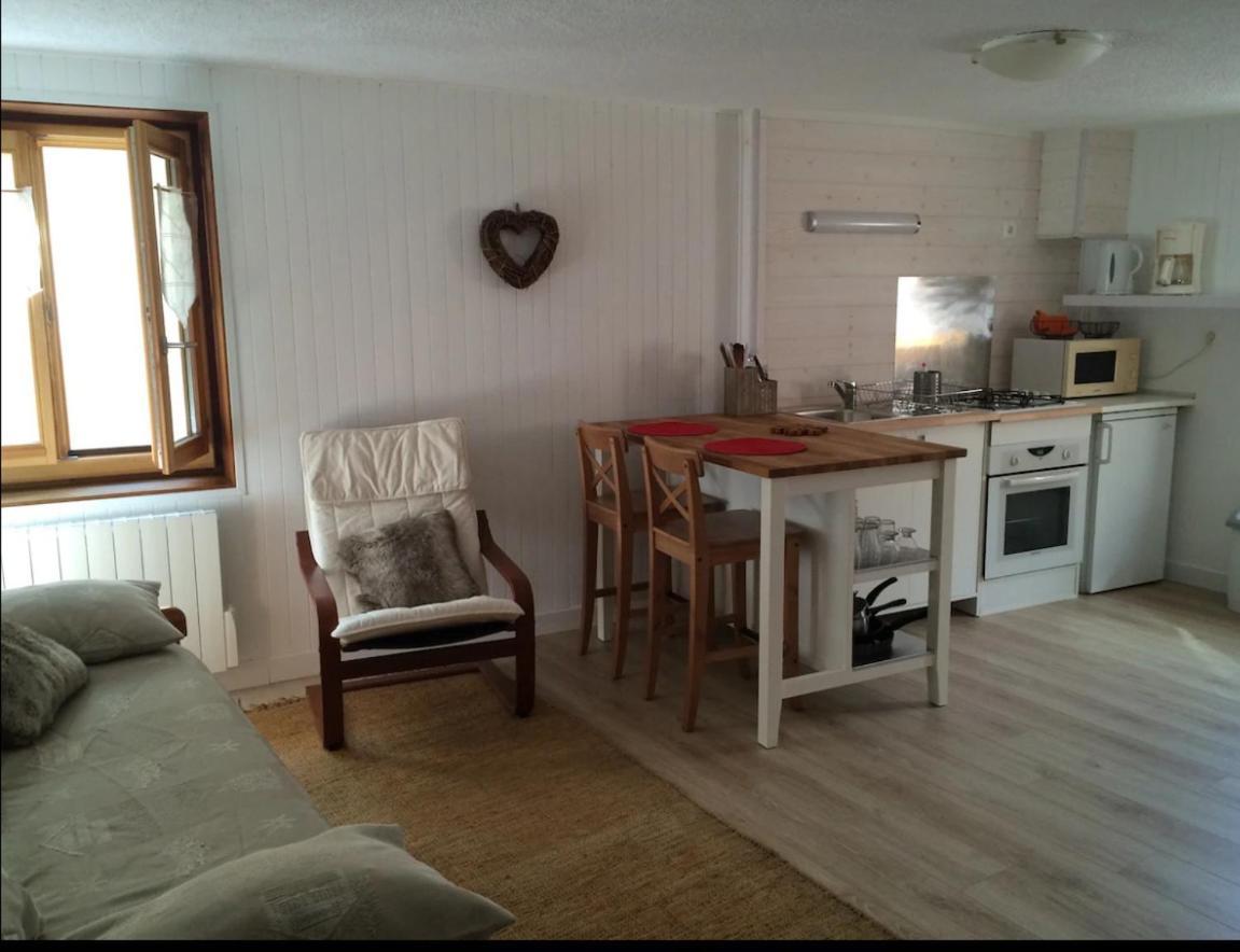 Studio Centre Village Ceillac Exterior foto