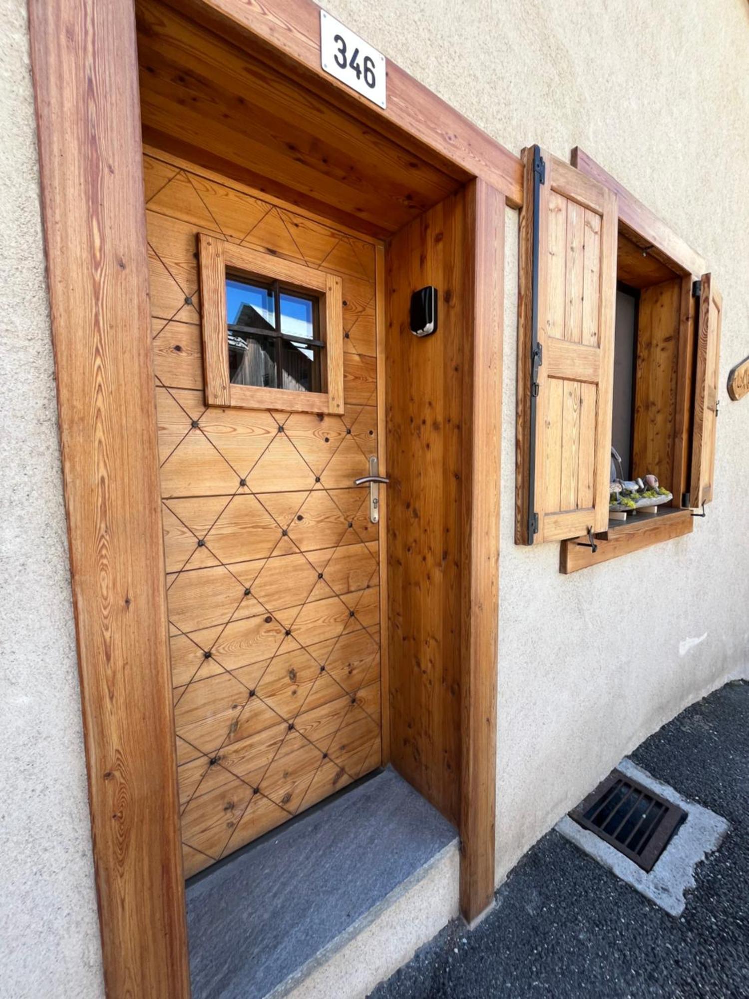 Studio Centre Village Ceillac Exterior foto